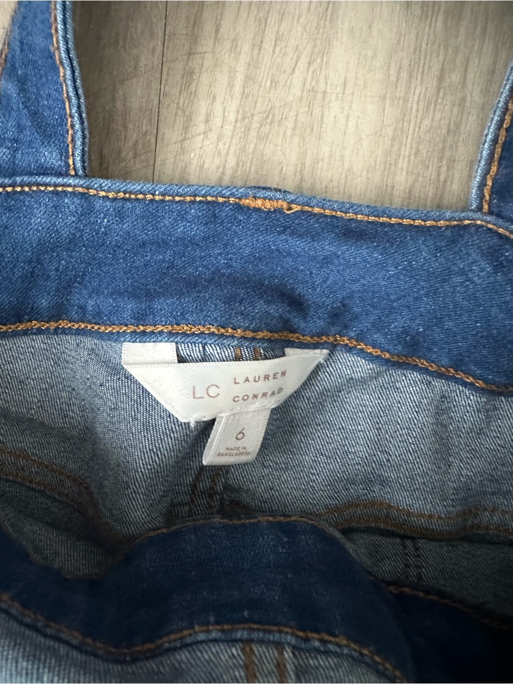 Bootcut booty flattering Overalls sz Small - Picture 6 of 8
